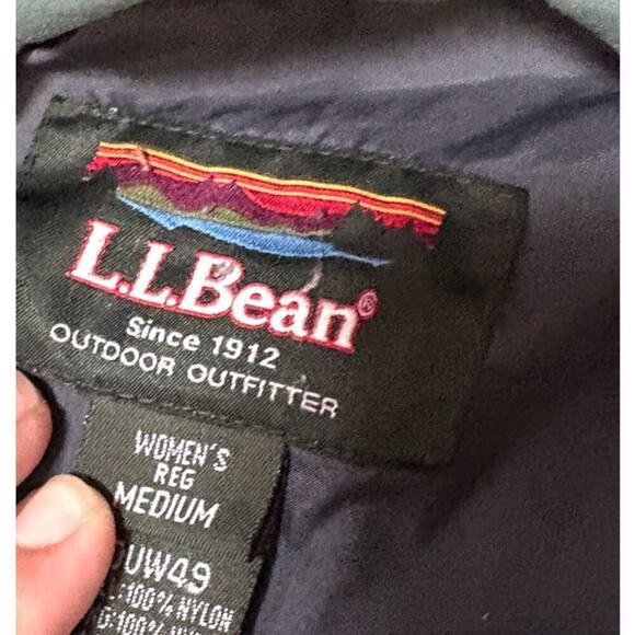 L.L. Bean Rain Jacket Green Hooded Parka Medium | Outdoor Shell OUW49 - Picture 2 of 5